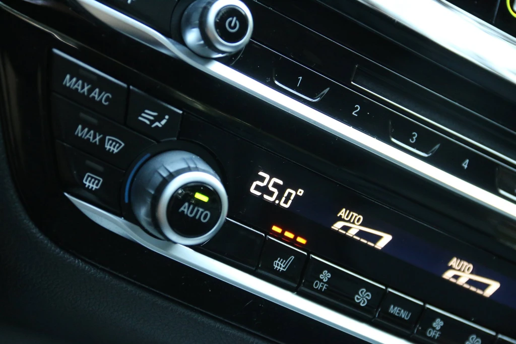 BMW 5 Serie – foto 18