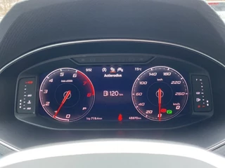 SEAT Arona – thumbnail 15