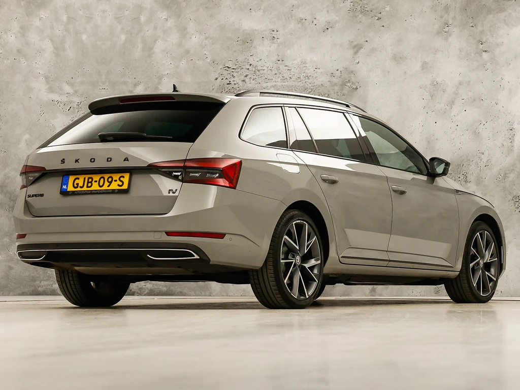 Škoda Superb – foto 6
