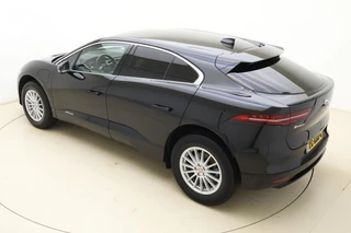 Jaguar I-PACE – thumbnail 3