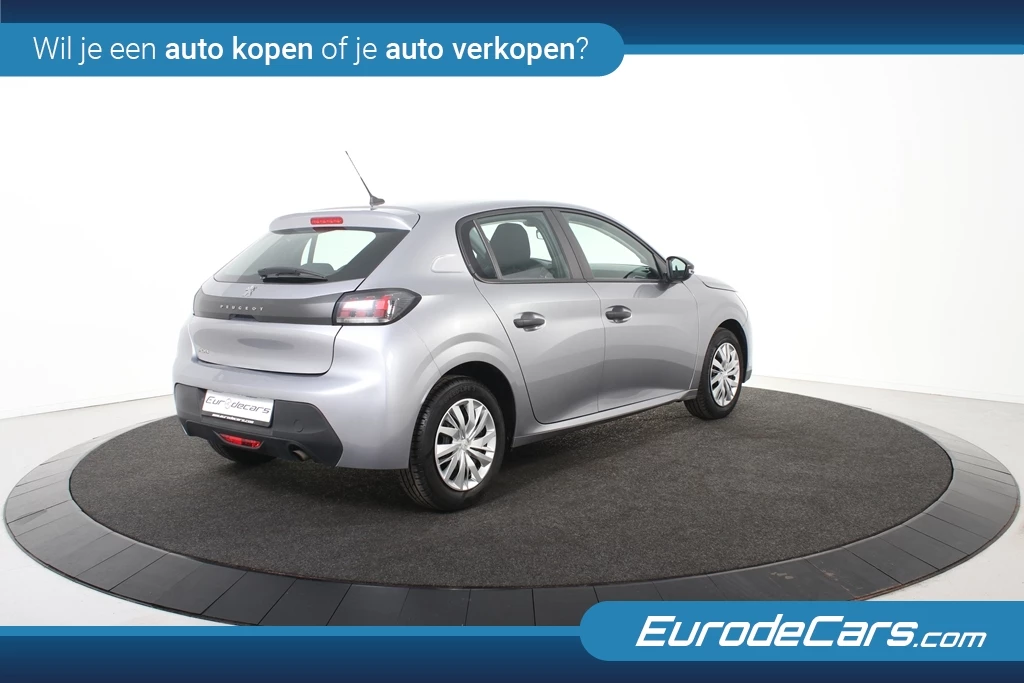 Peugeot 208 – foto 11