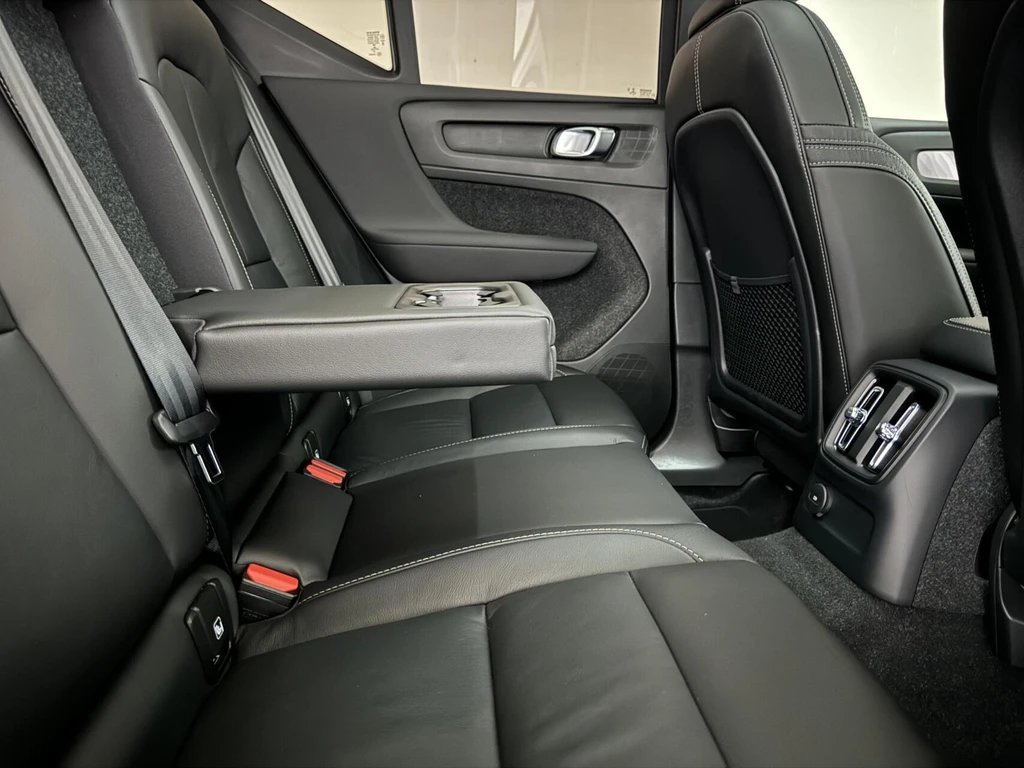 Volvo XC40 – foto 35