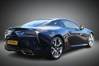 Lexus LC – thumbnail 2