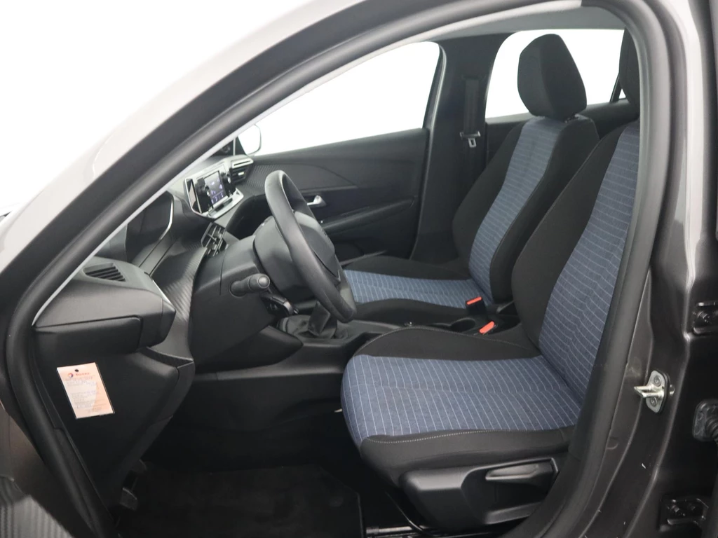 Peugeot 208 – foto 18