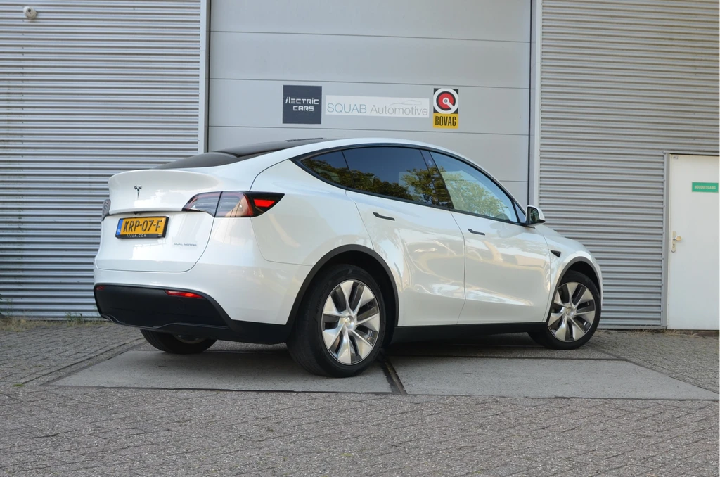 Tesla Model Y – foto 3