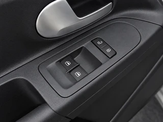 Volkswagen up! – thumbnail 23