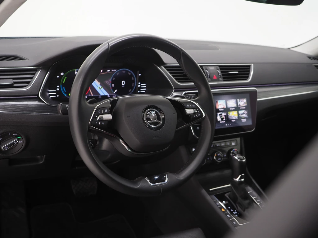 Škoda Superb – foto 18