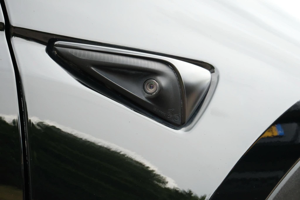 Tesla Model Y – foto 30