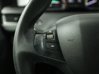 Peugeot 208 – thumbnail 16