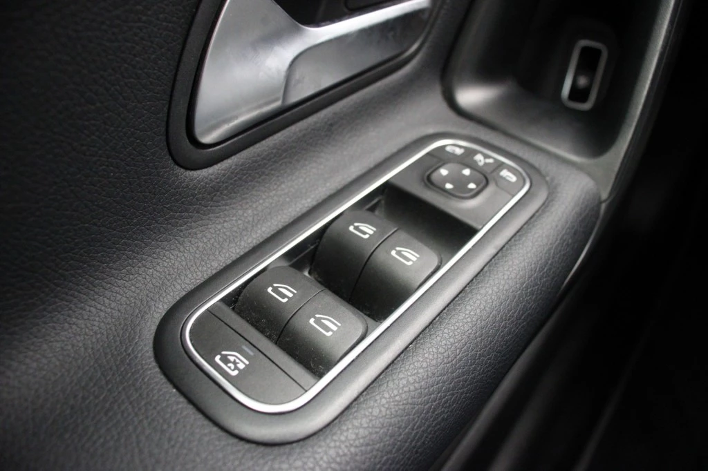 Mercedes-Benz CLA – foto 28