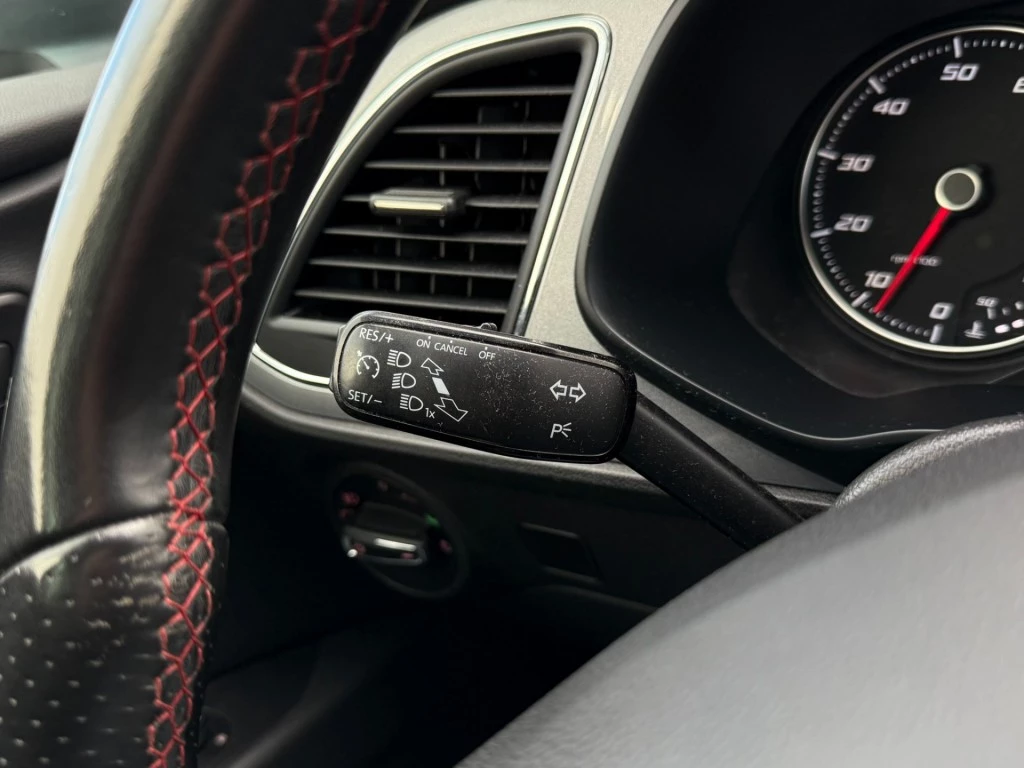 SEAT Leon – foto 14