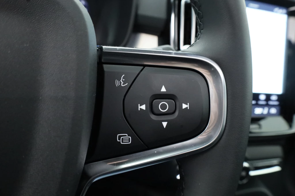 Volvo XC40 – foto 18