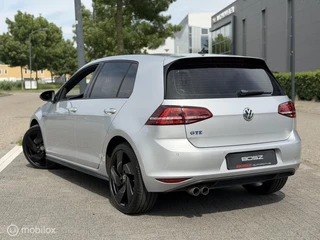 Volkswagen Golf – thumbnail 7
