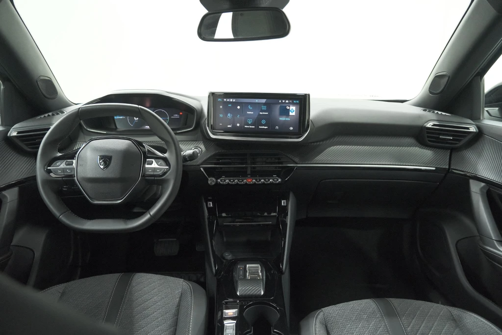 Peugeot e-2008 – foto 14