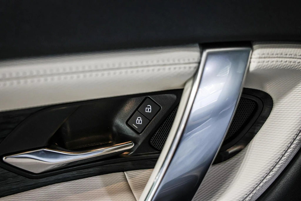 Land Rover Discovery Sport – foto 38
