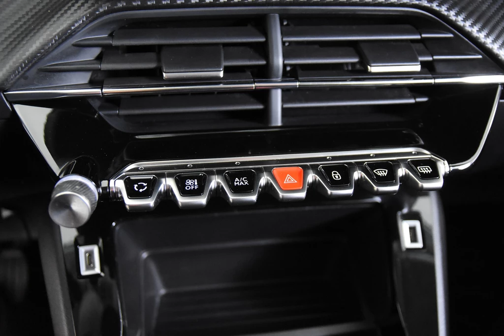 Peugeot 208 – foto 20