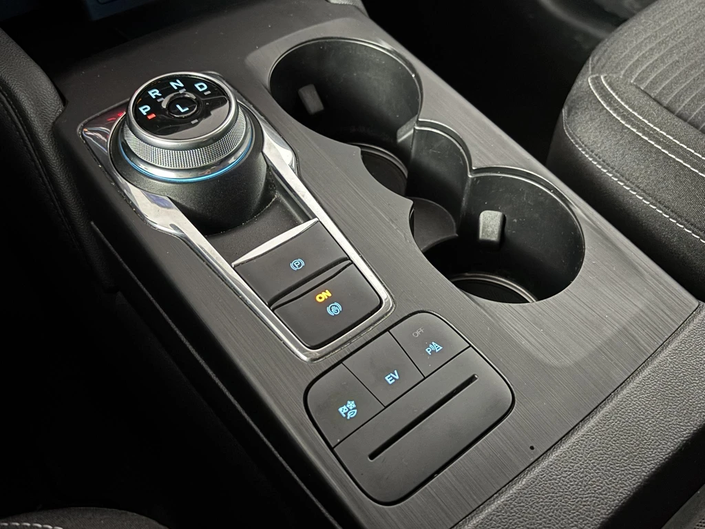 Ford Kuga – foto 32