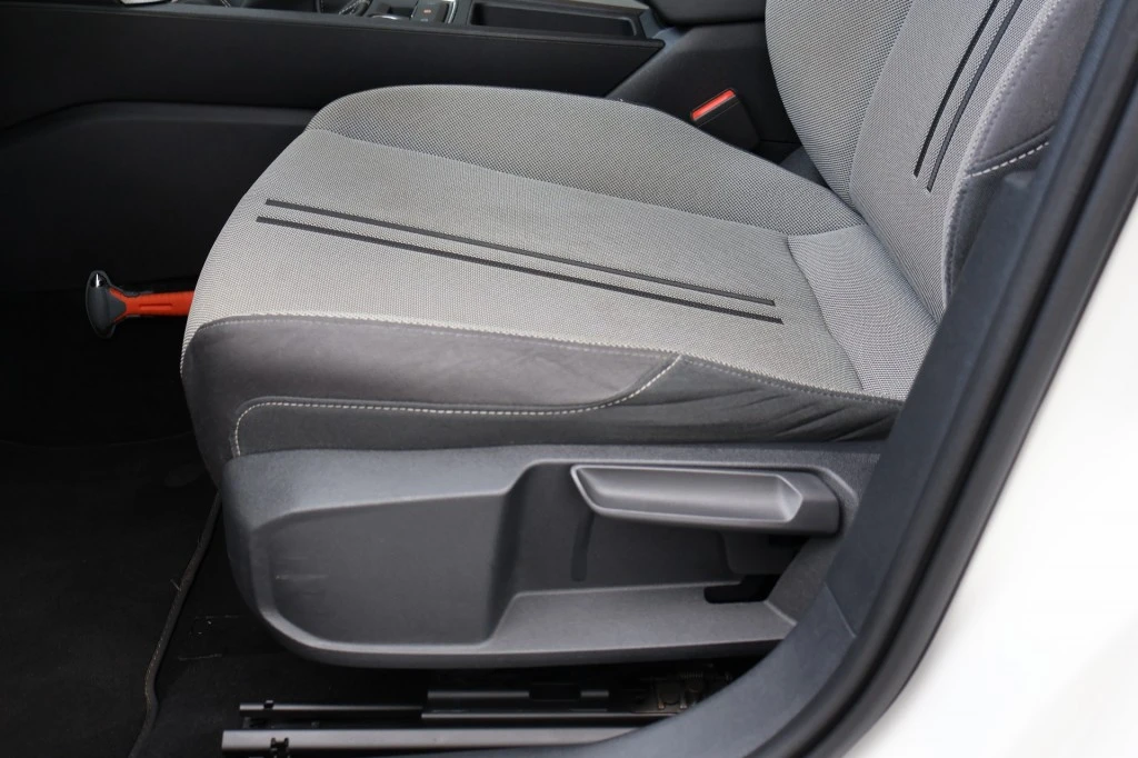 SEAT Leon – foto 29