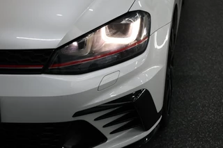 Volkswagen Golf – thumbnail 25