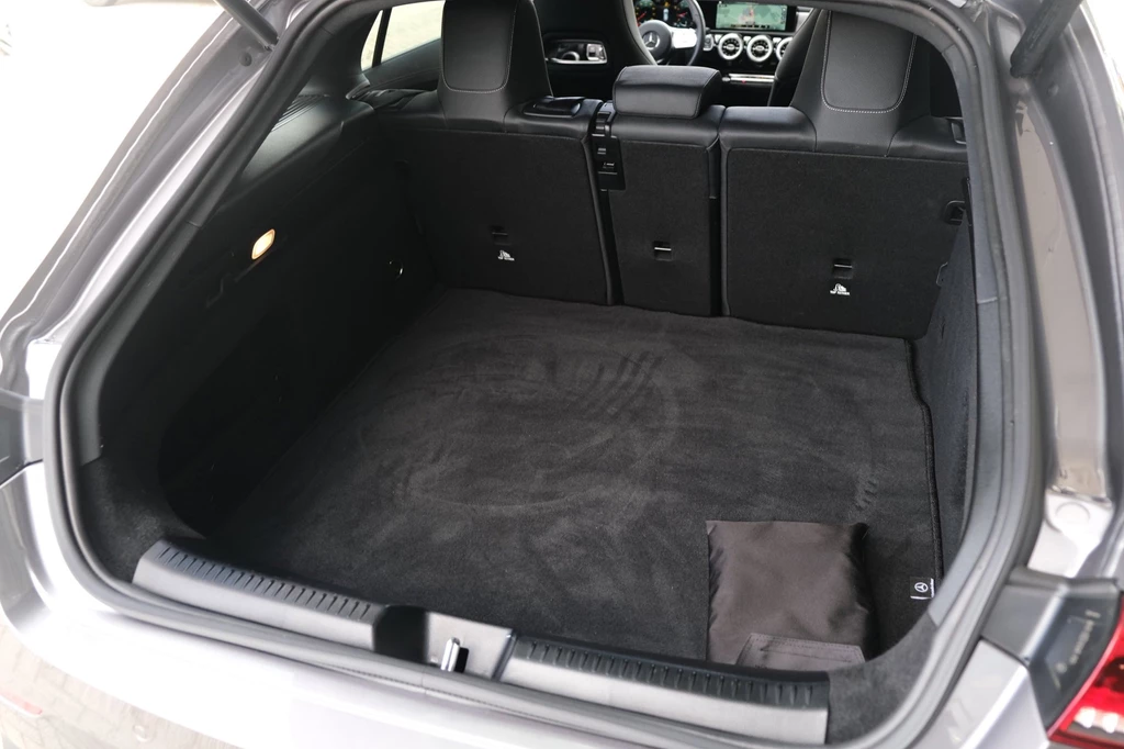 Mercedes-Benz CLA – foto 12