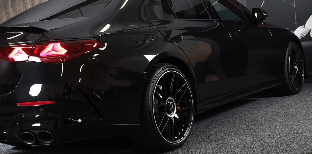 Mercedes-Benz E-Klasse – foto 10