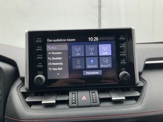 Toyota RAV4 – thumbnail 10