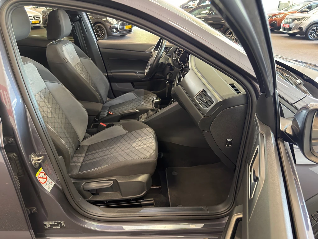 Volkswagen Taigo – foto 15