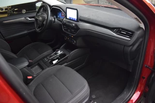 Ford Kuga – thumbnail 10
