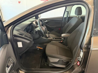 Ford Focus – thumbnail 10