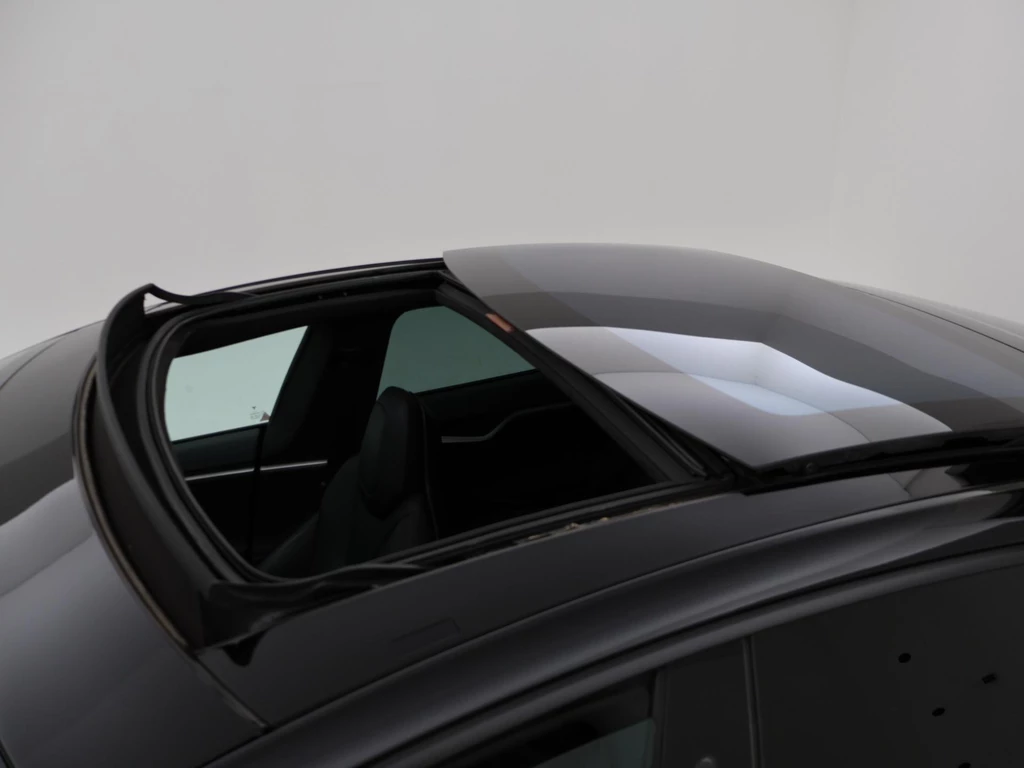Tesla Model S – foto 10