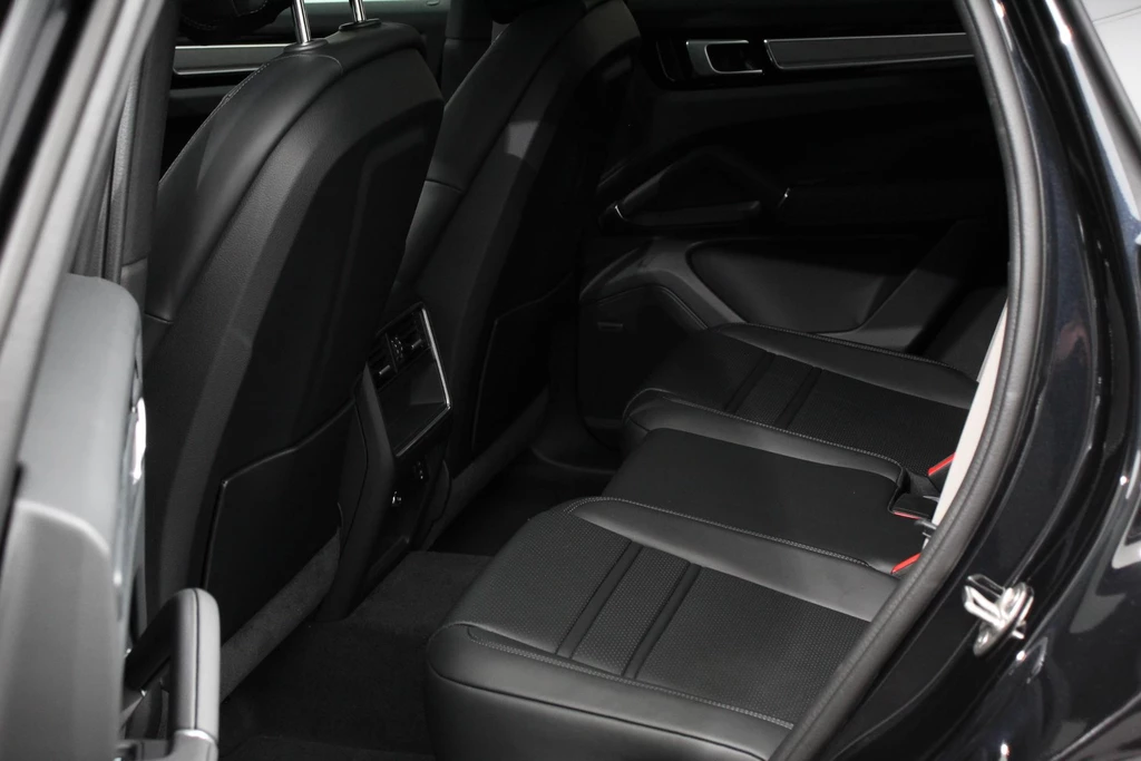Porsche Cayenne – foto 9