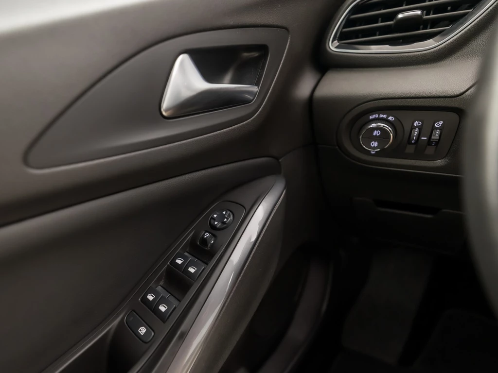 Opel Grandland X – foto 21