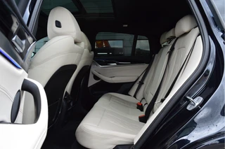 BMW X4 – thumbnail 12