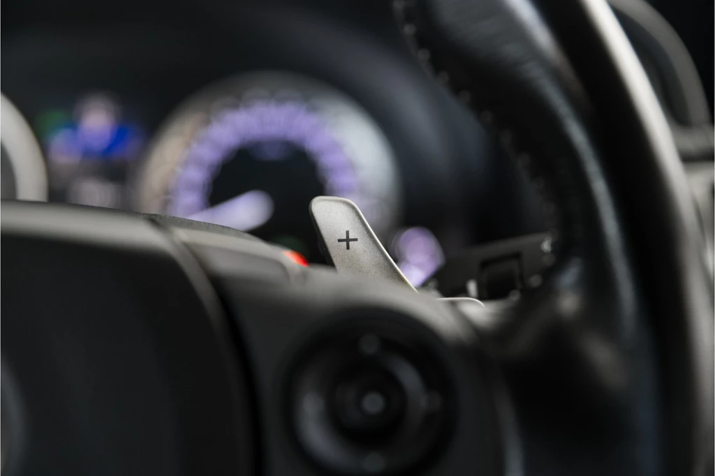 Lexus IS – foto 25