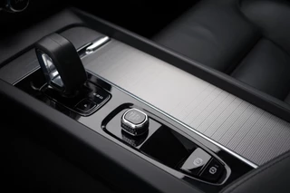 Volvo XC60 – thumbnail 23