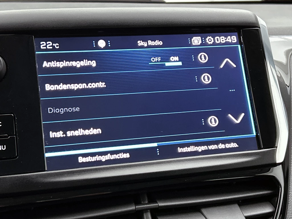Peugeot 208 – foto 10