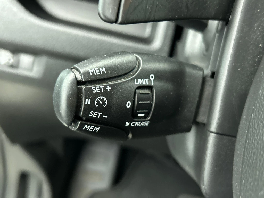Opel Vivaro – foto 14