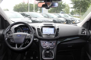 Ford Kuga – thumbnail 9