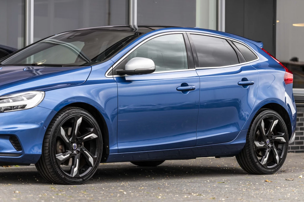Volvo V40 – foto 3