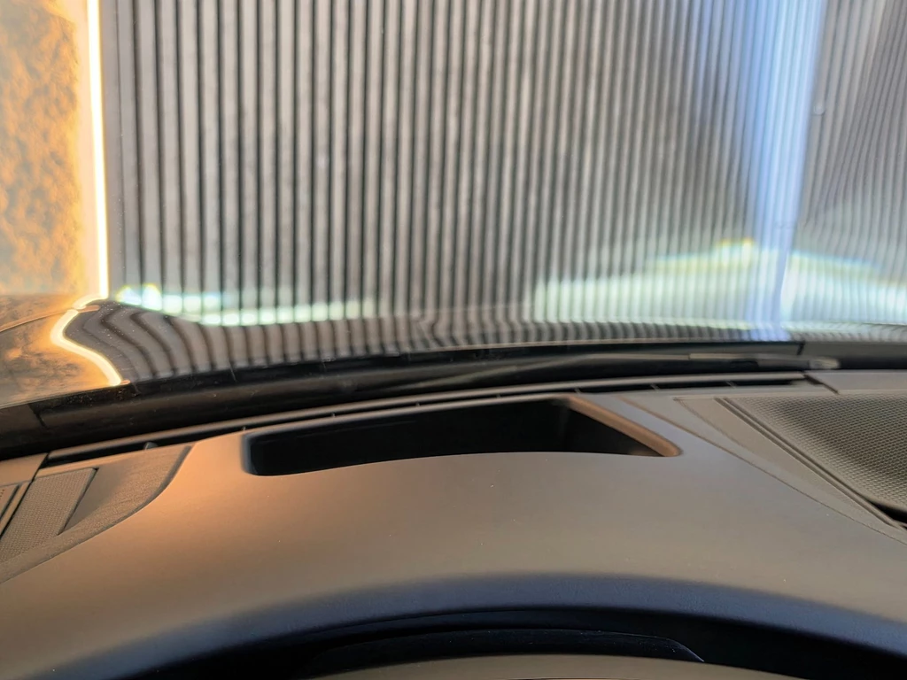 Porsche Taycan – foto 11