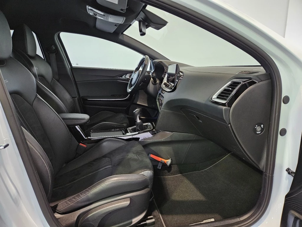 Kia ProCeed – foto 28