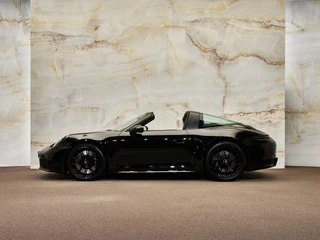 Porsche 911 – thumbnail 7