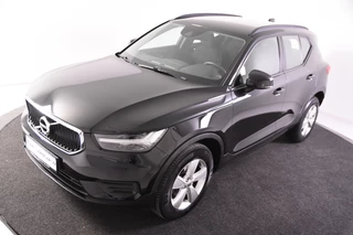 Volvo XC40 – thumbnail 2