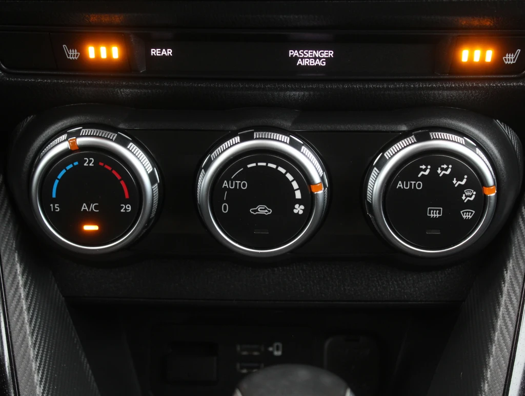 Mazda 2 – foto 17