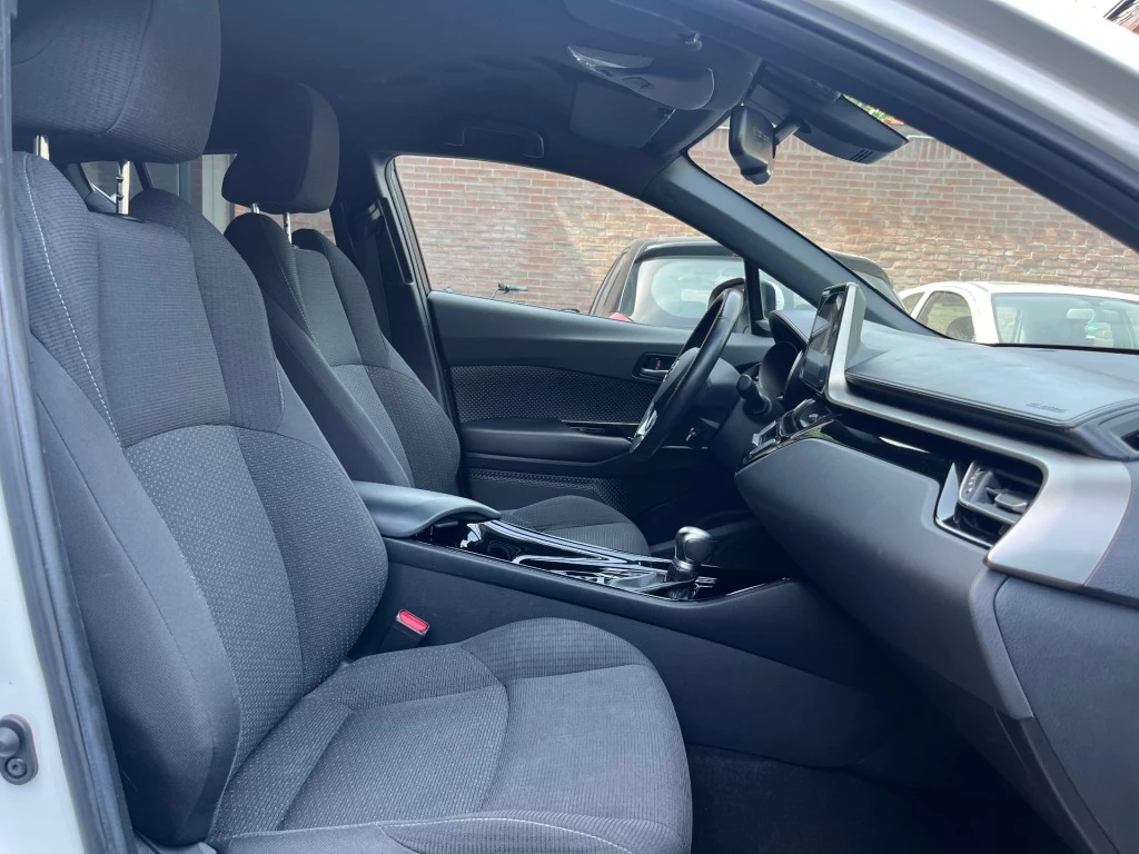 Toyota C-HR – foto 7