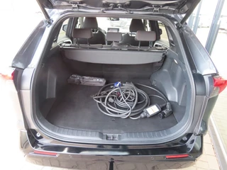 Toyota RAV4 – thumbnail 9