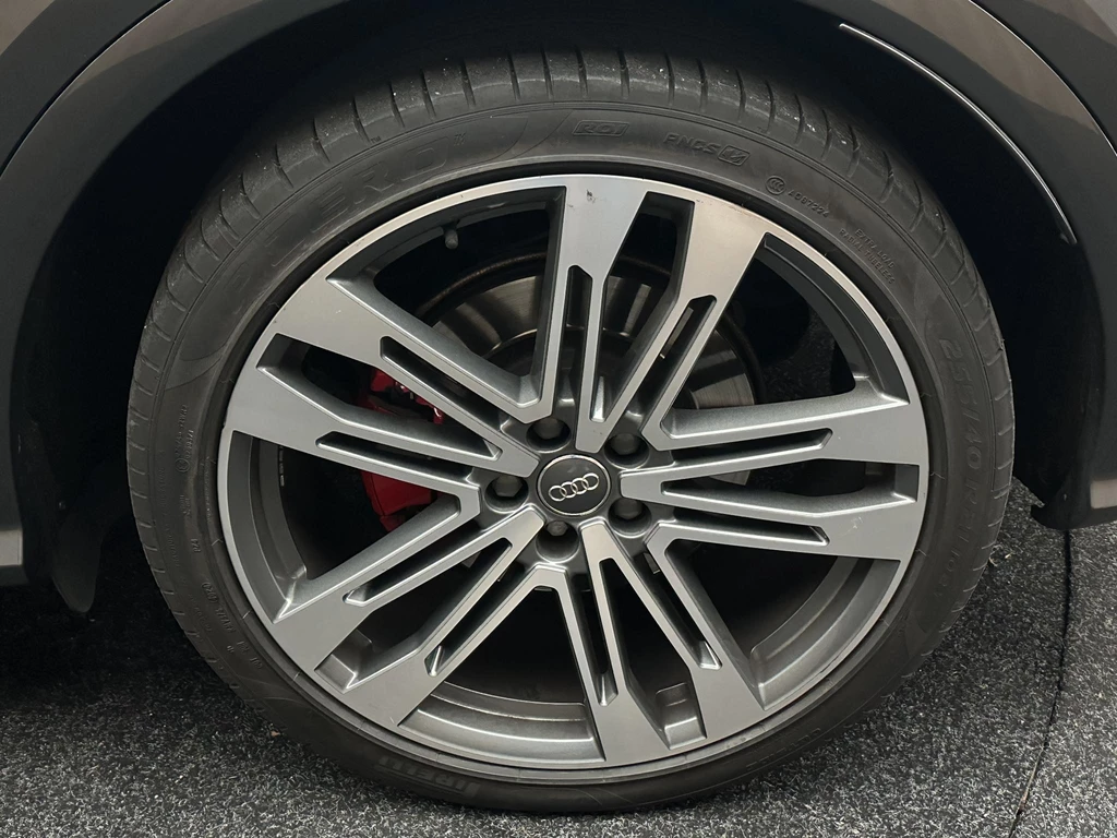 Audi SQ5 – foto 17