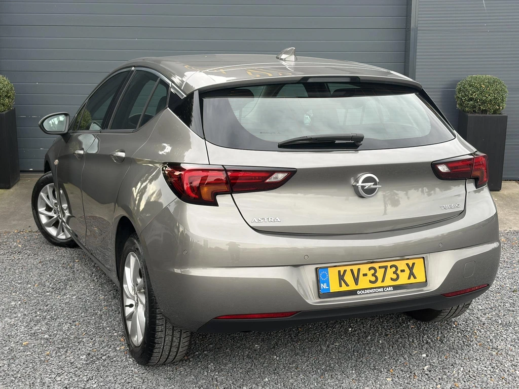 Opel Astra – foto 2