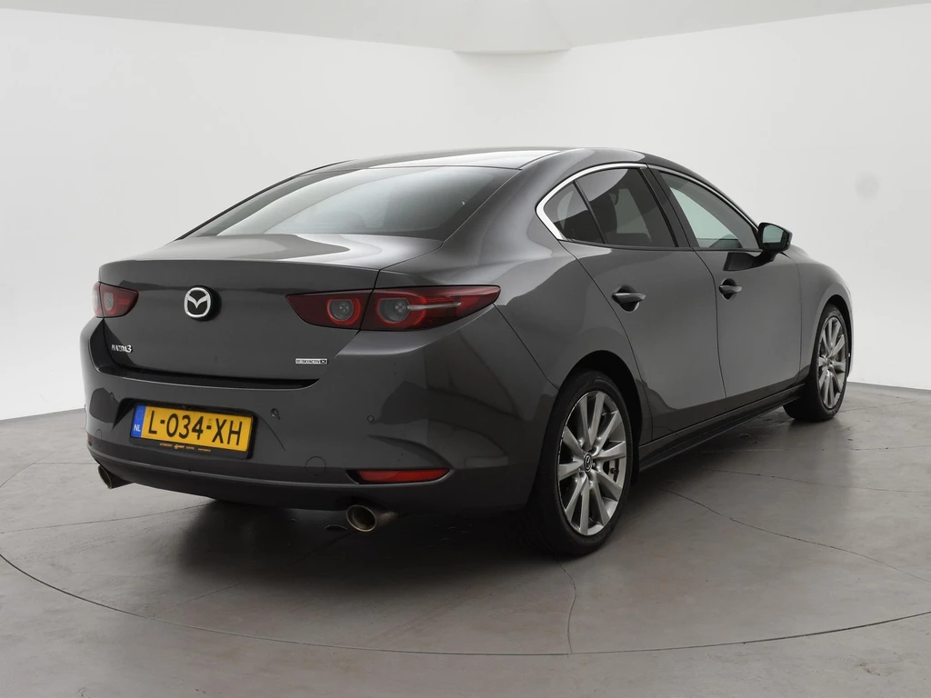 Mazda 3 – foto 4