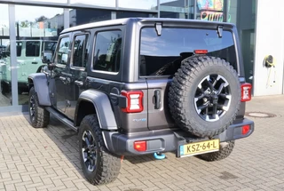 Jeep Wrangler – thumbnail 4